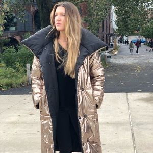 Super Warm Reversible Gold and Black Puffer Coat